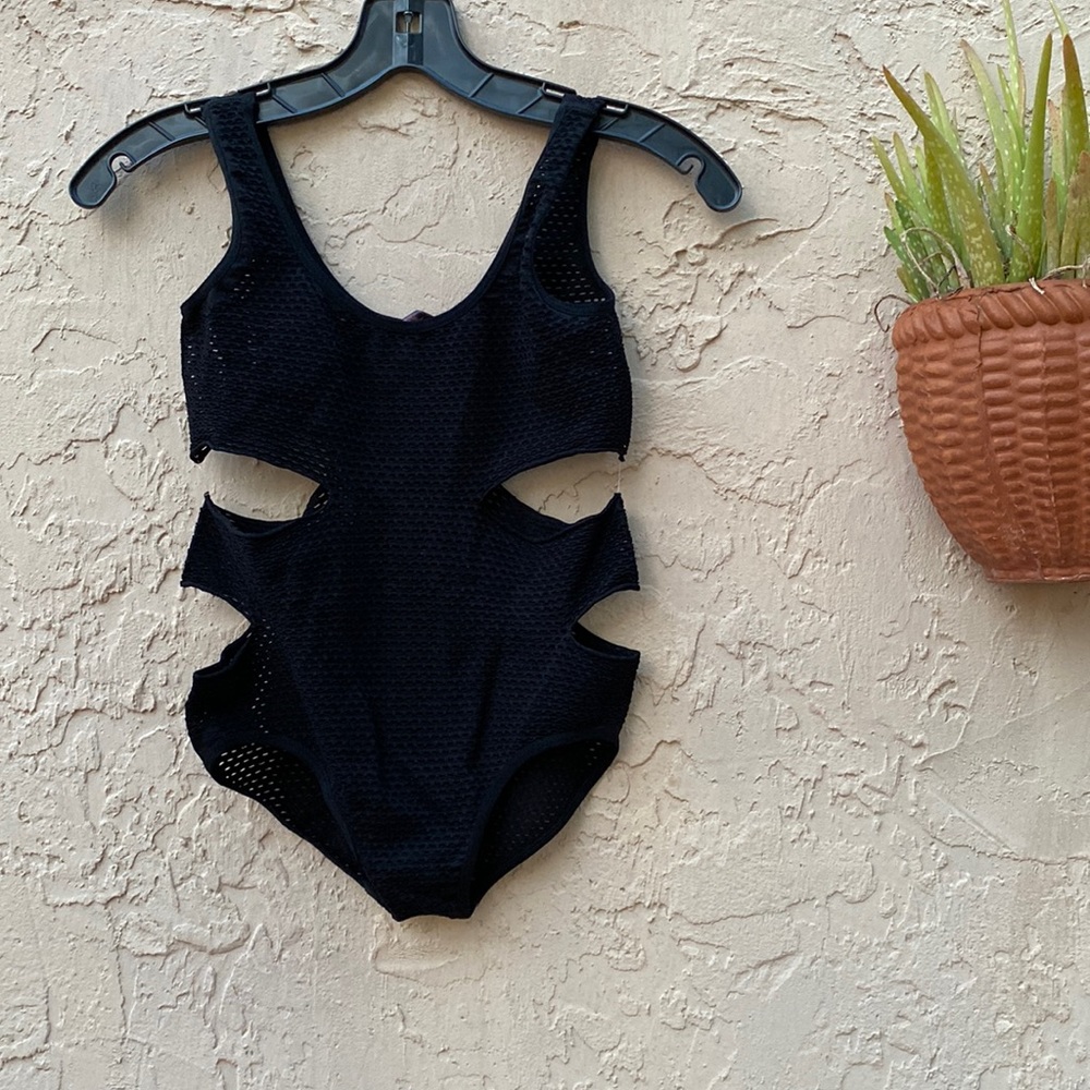 BNWOT Black Fuchsia Cute Mesh Bodysuit